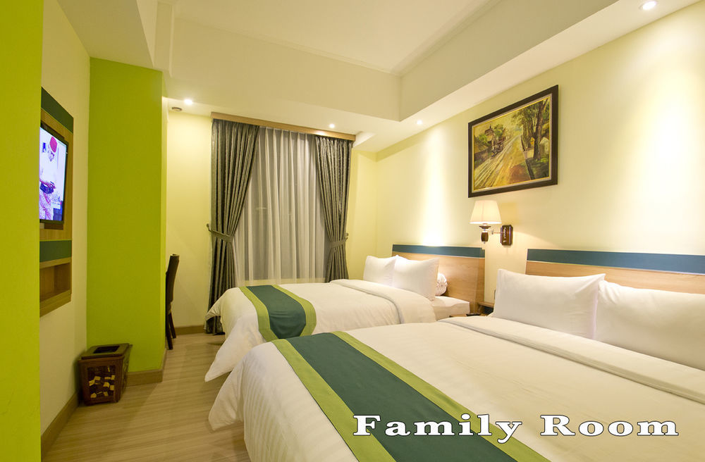 Green Batara Hotel Bandung Exterior foto